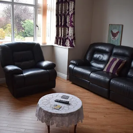 Barton Guest House-2